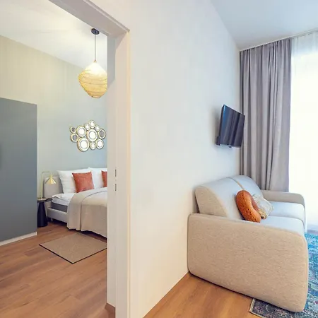Appartement Leonart Living 14 *